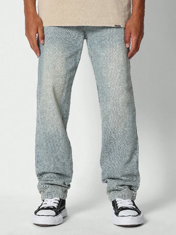 High-end Jeans for Exclusivity -Straight Fit Jean