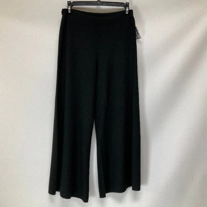 Retro bell-bottom pants for 70s-inspired fashion -Pants Wide Leg By Theory In Black, Size: S