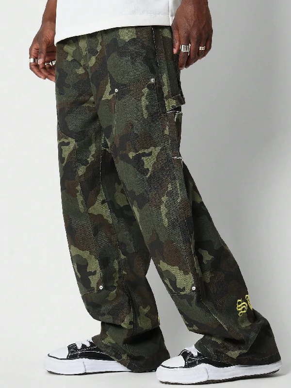 Gym Jeans for Workout -Loose Fit Carpenter Detail Jeans With Camo Print