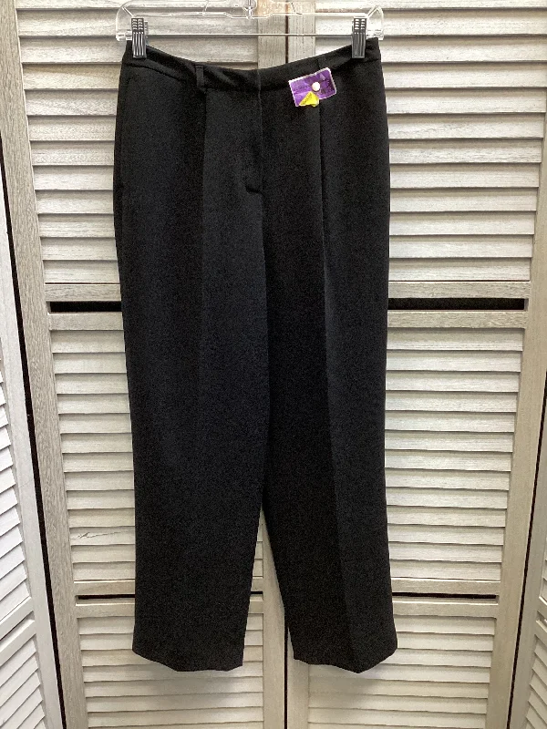 Flowy culottes pants for breezy summer style -Pants Dress By Anne Klein In Black, Size: 4