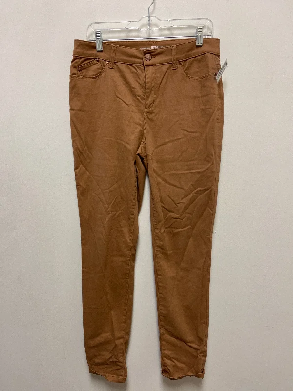 Lightweight travel pants with wrinkle-free fabric -Pants Other By Chicos In Brown, Size: 6