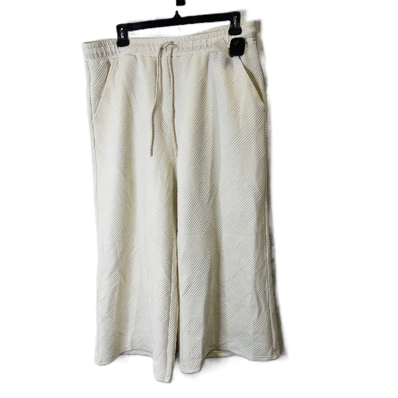 Elegant wide-leg pants for upscale dinner dates -Pants Joggers By Clothes Mentor In Cream, Size: 3x