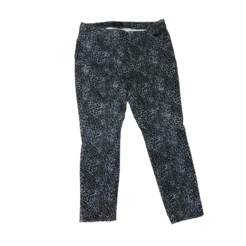 Tapered ankle pants for sleek modern silhouettes -Pants Other By Talbots In Animal Print, Size: 16