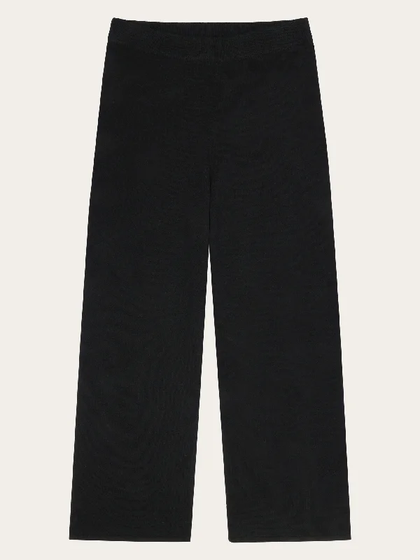 Multi-pocket pants for organized travel convenience -POSEY wide mid-rise knitted pants - RWS - Black Jet