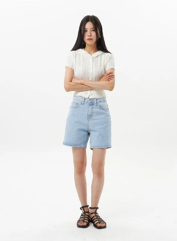 Versatile casual shorts for women with pockets and a flattering cut for summer days-Mid-Rise Denim Shorts OU328