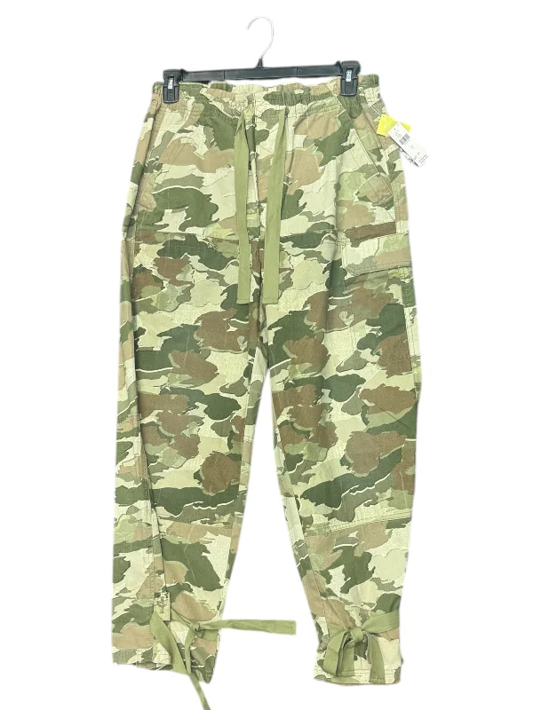 Bold plaid pants for eye-catching style choices -Pants Chinos & Khakis By Pilcro In Camouflage Print, Size: 6