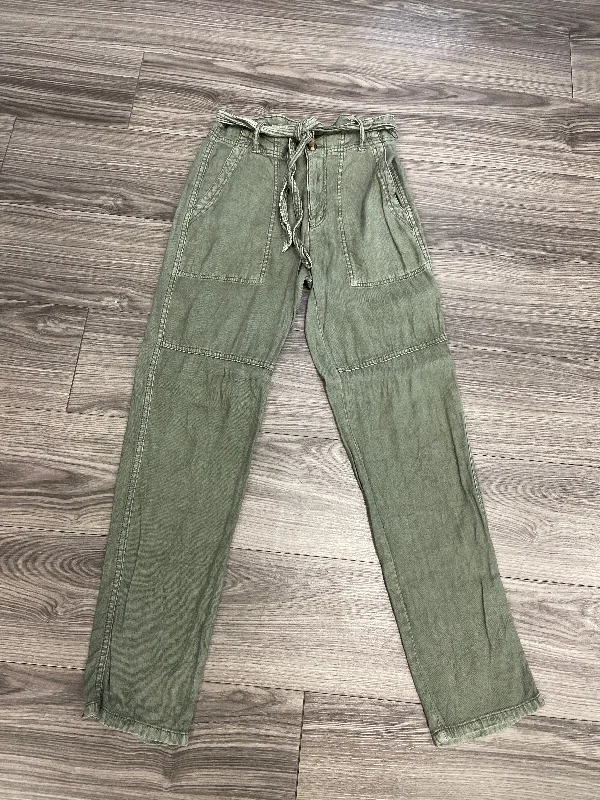 Relaxed chino pants for casual Friday offices -Pants Chinos & Khakis By American Eagle In Green, Size: 2