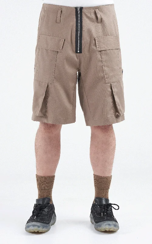 Cargo shorts with a comfortable fit for outdoor adventures and daily wear-1. "PARELLEL" Cargo Shorts - KHAKI