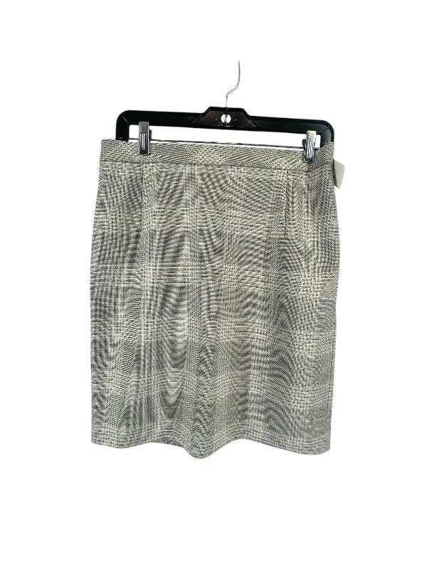 Classic skirts with subtle texture weave -Skirt Mini & Short By H&m In Grey, Size: 10