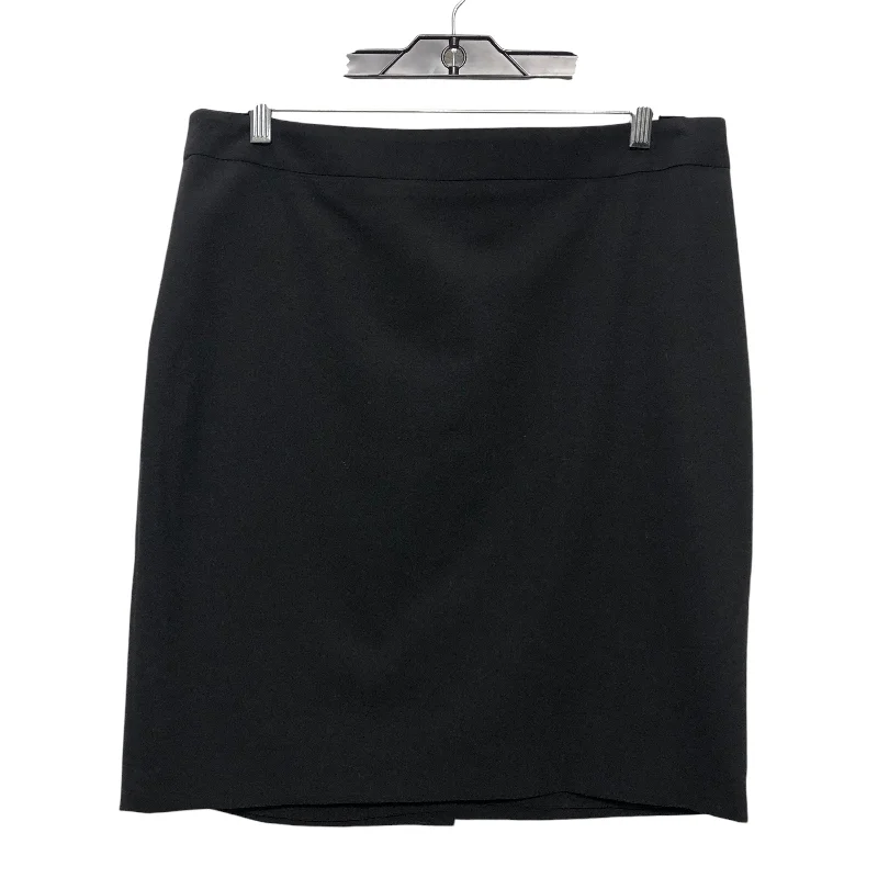 Stretch denim skirts for comfy wear -Skirt Mini & Short By Banana Republic In Black, Size:12P