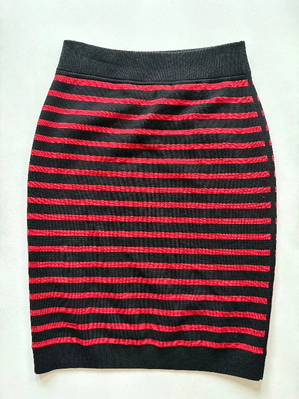 A-line midi skirts for balanced style -Skirt Midi By Marc By Marc Jacobs In Striped Pattern, Size: 8