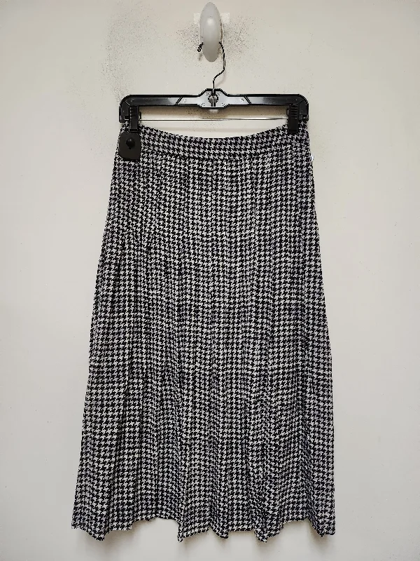 Casual skirts for effortless everyday wear -Skirt Midi By White House Black Market In Plaid Pattern, Size: 0