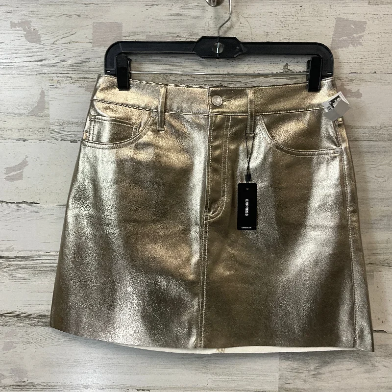 Wrap maxi skirts for versatile styling options -Skirt Mini & Short By Express In Gold, Size: 6