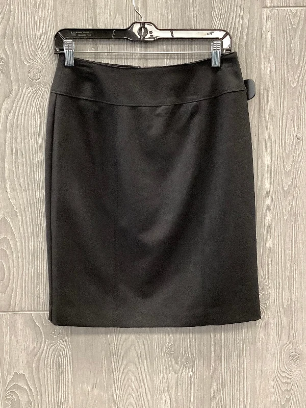 Durable denim skirts for rugged daily wear -Skirt Midi By Worthington In Black, Size: 6