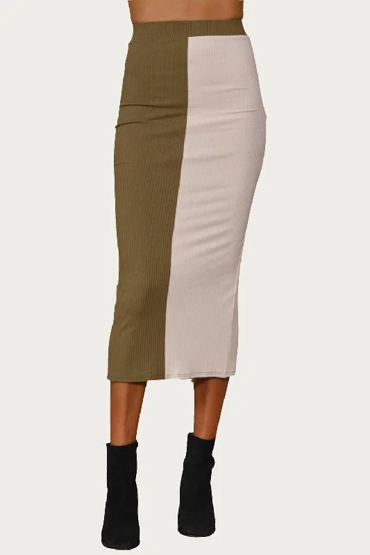 Side-slit bodycon dress for women with modern twist and chic appeal -Colorblocked Ribbed-Knit Midi Skirt In Olive Ecru