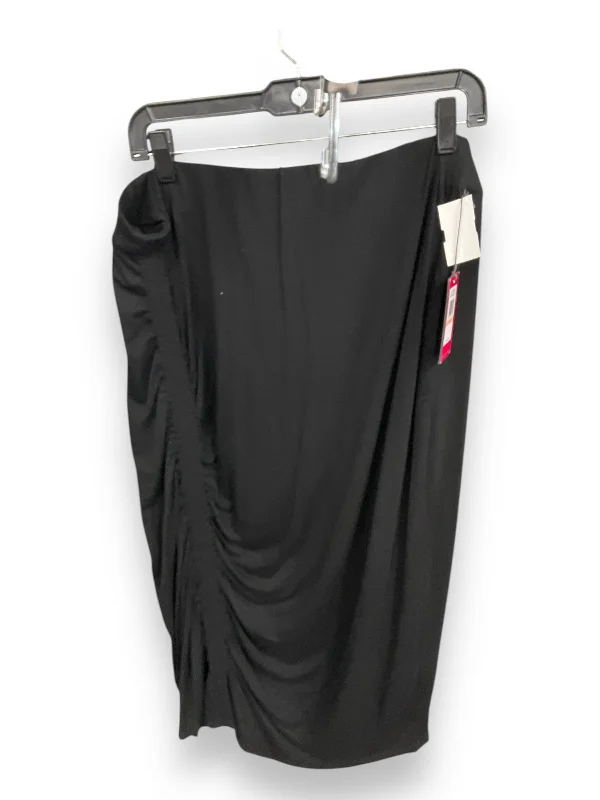 Affordable skirts for simple daily outfits -Skirt Midi By Vince Camuto In Black, Size: 2x