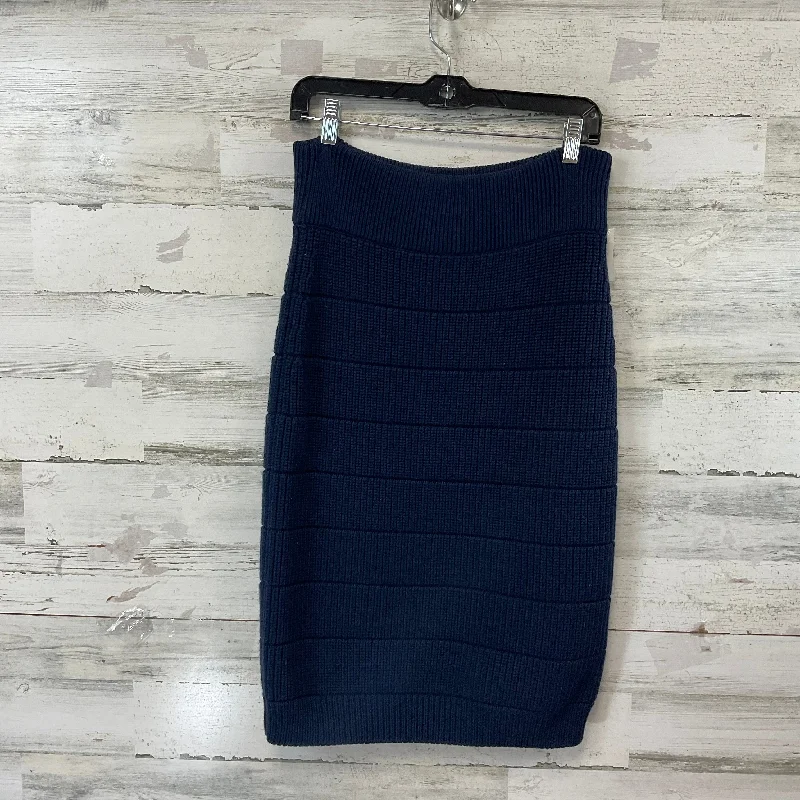 A-line skirts for flattering timeless silhouettes -Skirt Midi By Marc By Marc Jacobs In Blue, Size: L