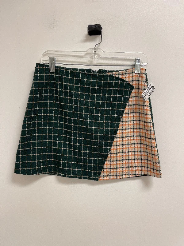 Bold skirts with bright color pops -Skirt Mini & Short By Urban Outfitters In Green & Yellow, Size: 4