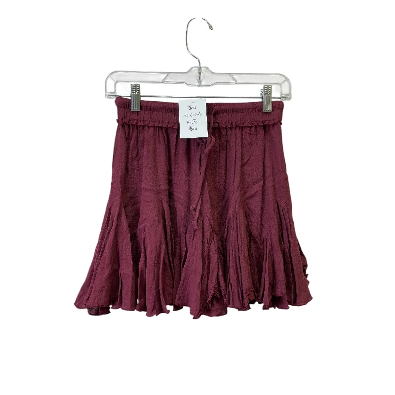 Durable cotton skirts for tough daily use -Skirt Mini & Short By Winds of Change In Maroon, Size:8