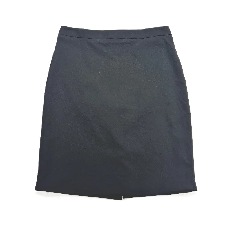 Vintage skirts with 70s-inspired designs -Skirt Mini & Short By Banana Republic In Black, Size: 10