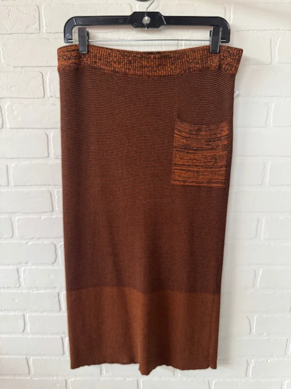 Vintage skirts for retro-inspired fashion vibes -Skirt Midi By Simply Vera In Brown, Size: L