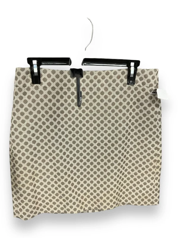 Trendy midi skirts for modern fashionistas -Skirt Midi By Loft In Polkadot Pattern, Size: 4