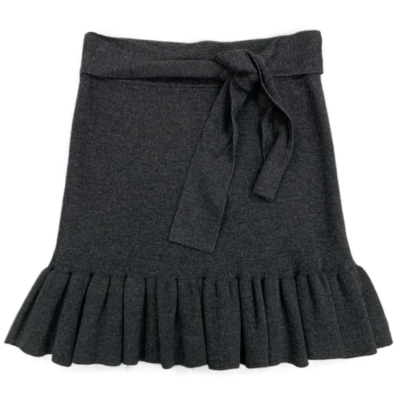 Patterned skirts for artistic standout appeal -Skirt Mini & Short By Club Monaco In Charcoal, Size: S