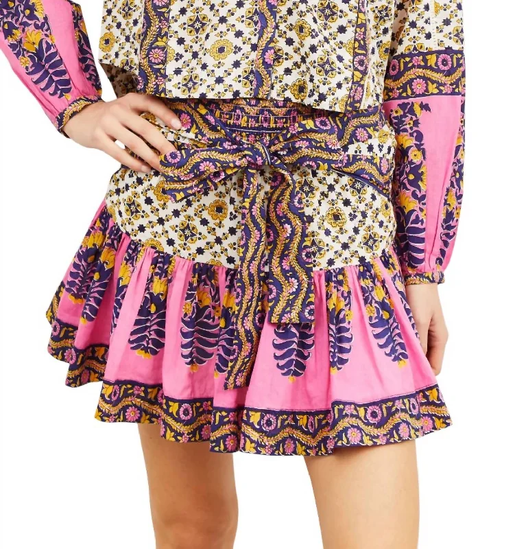 Sleeveless bodycon dress for women with body-hugging fit and flattering design -Ruby Mini Skirt In Zina Print