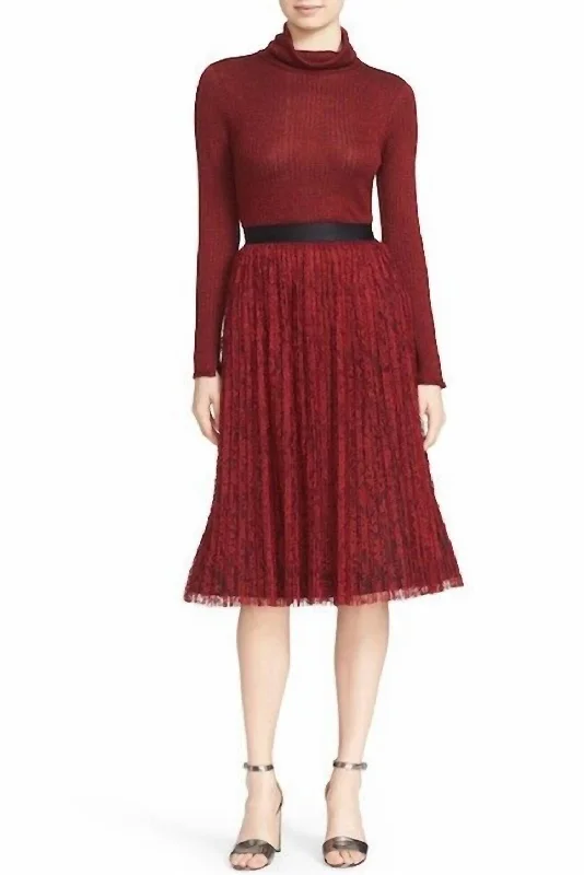 Mikaela Pleated Lace Midi Skirt In Burgundy Red