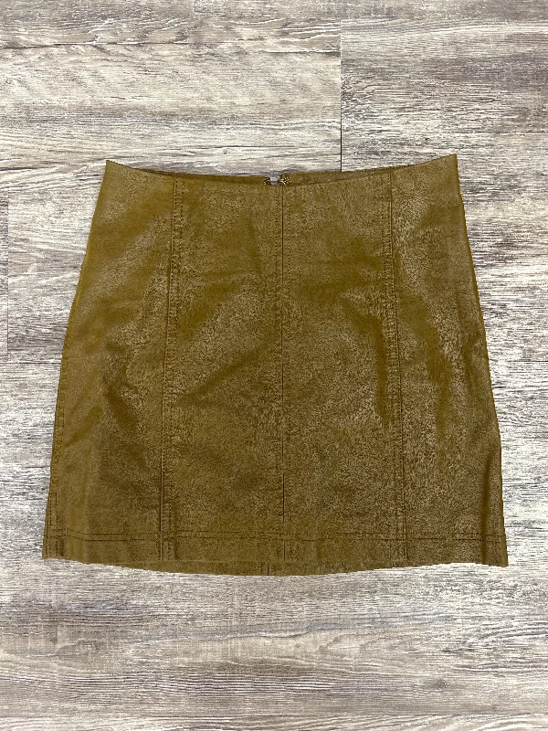 Affordable skirts with basic solid colors -Skirt Mini & Short By Free People In Green, Size: 6