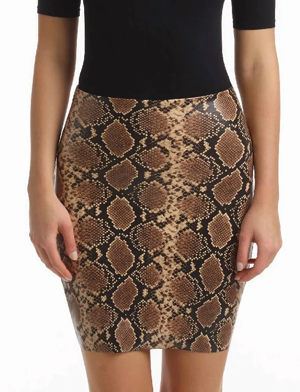 Button-up bodycon dress for women with stylish details and tailored design -Commando Faux Leather Animal Mini-Skort - Sk15 In Snake