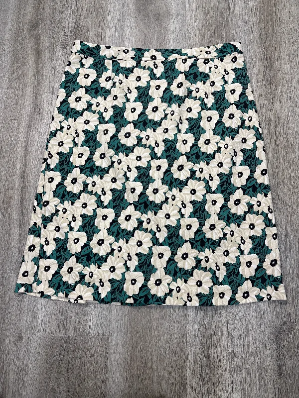 Skirt Mini & Short By Who What Wear In Floral Print, Size: Xl